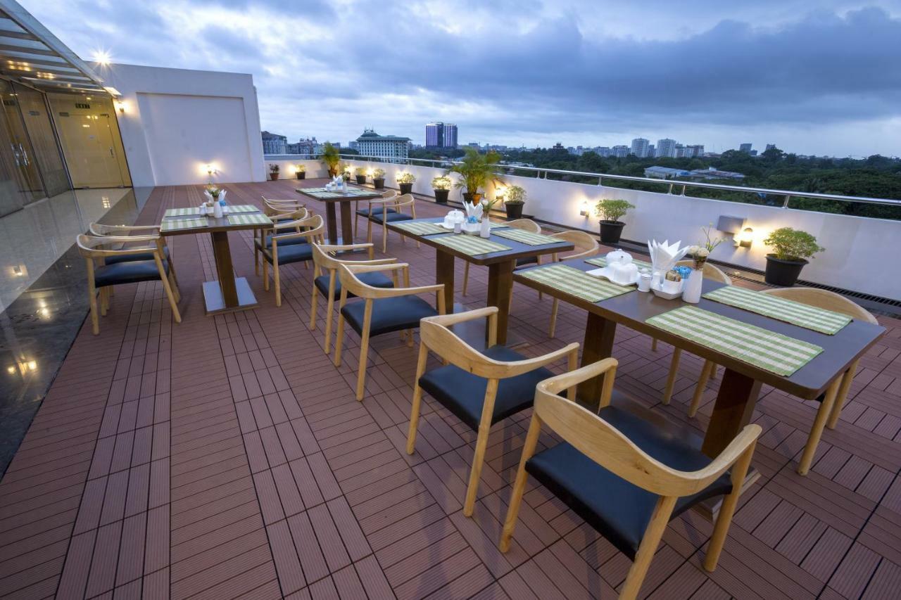 Virati Hotel Янгон Екстер'єр фото